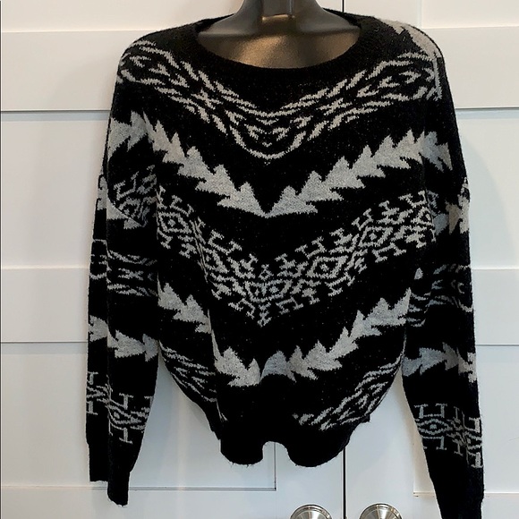 Express Knit Sweater - Picture 2 of 4